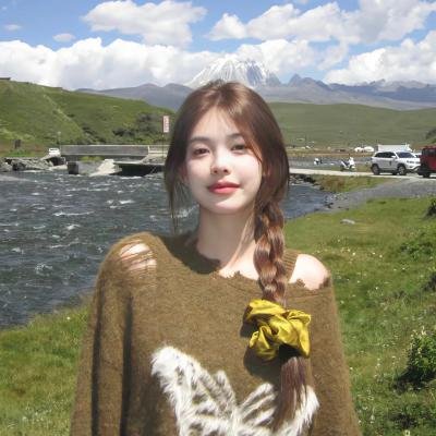 漂亮女人 海报